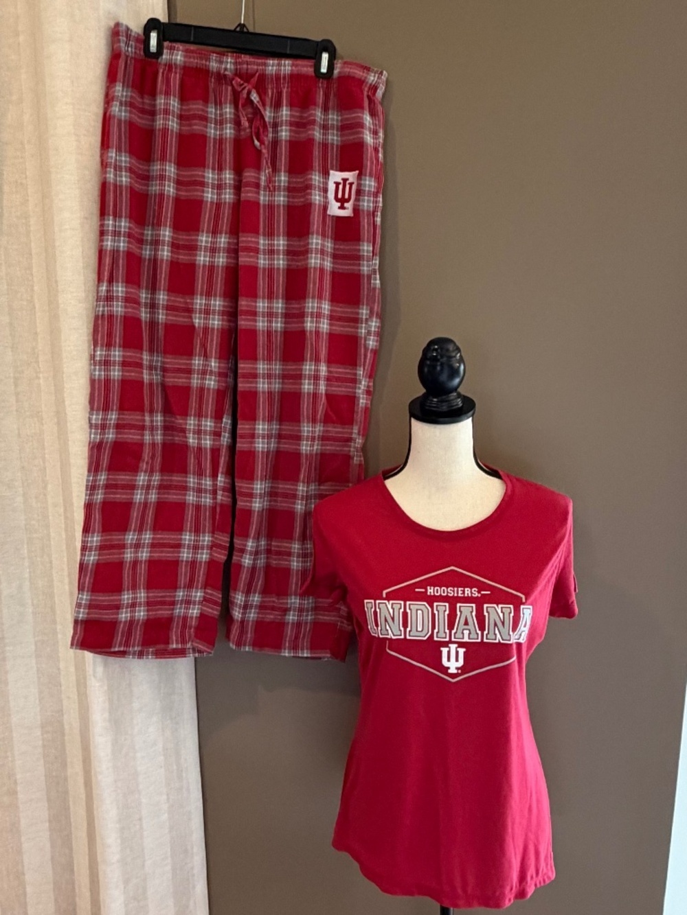 Hoosiers Women's Indiana University Crimson & Gray Flannel Pants & Top, Size Lg